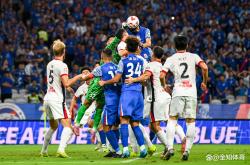 包含世界杯常规赛激情夜！爱德华兹里突外投，费城76人血战上海海港的词条